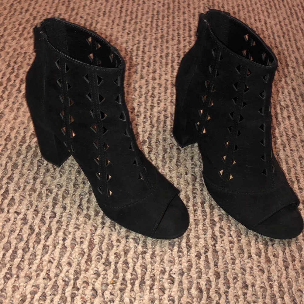 Black heels